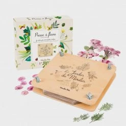 Moulin Roty Flowers And Leaves Press